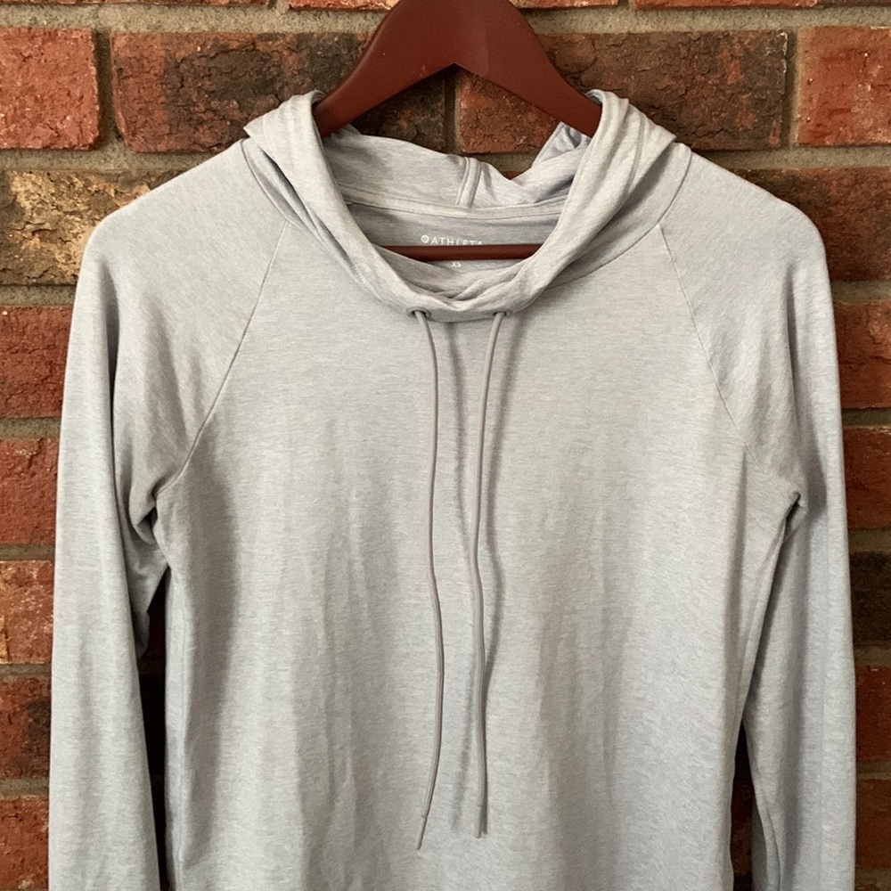 Athleta Light Gray Cowl Neck Hooded Long Sleeve Top - Picture 3 of 6